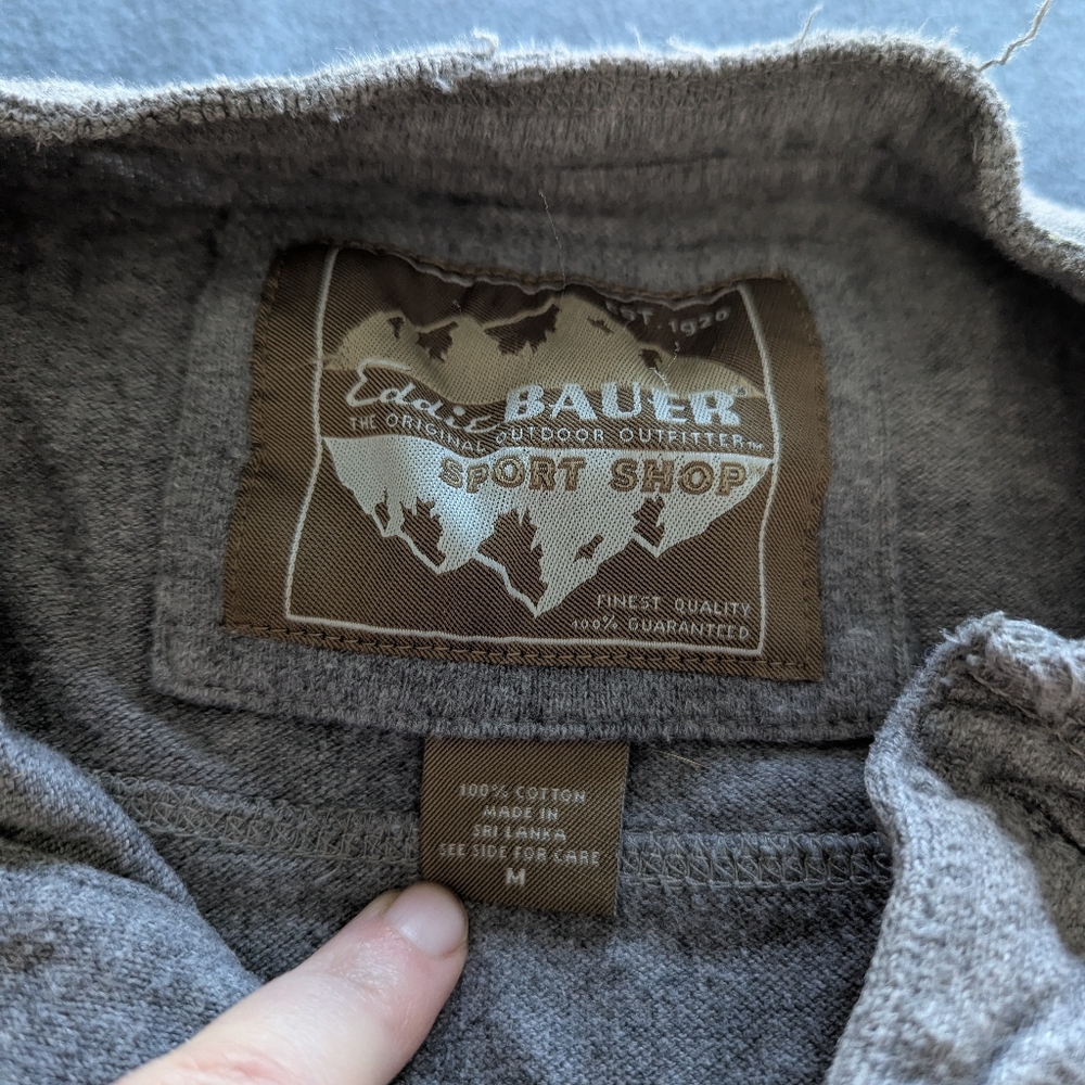 Eddie Bauer Men's Long Sleeve Gray Shirt - Picture 4 of 4